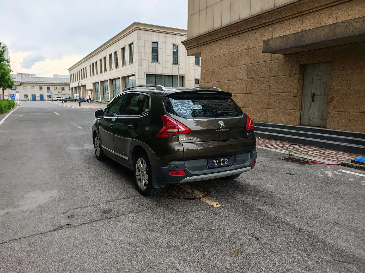 Peugeot 3008 2015 2.0L Automatic Classic Edition фото 17