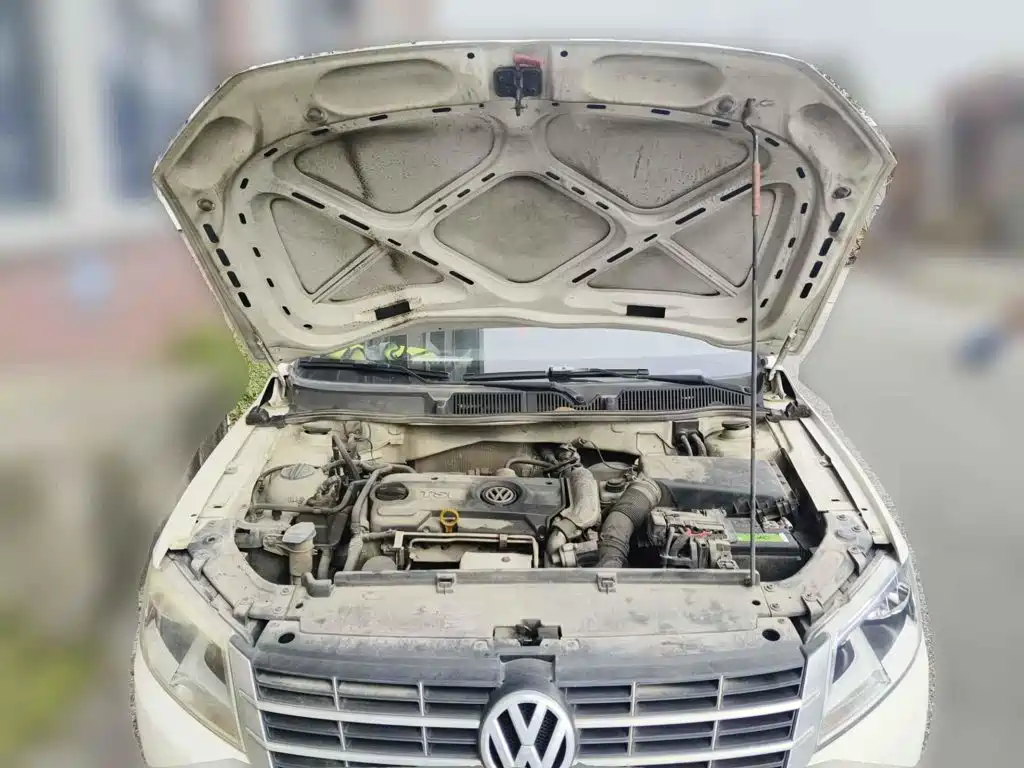 Photo 3 - Volkswagen Lavida