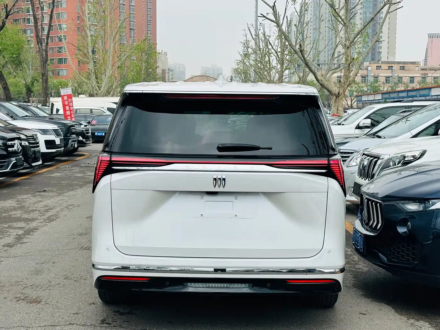 BUICK GL8 NEW ENERGY