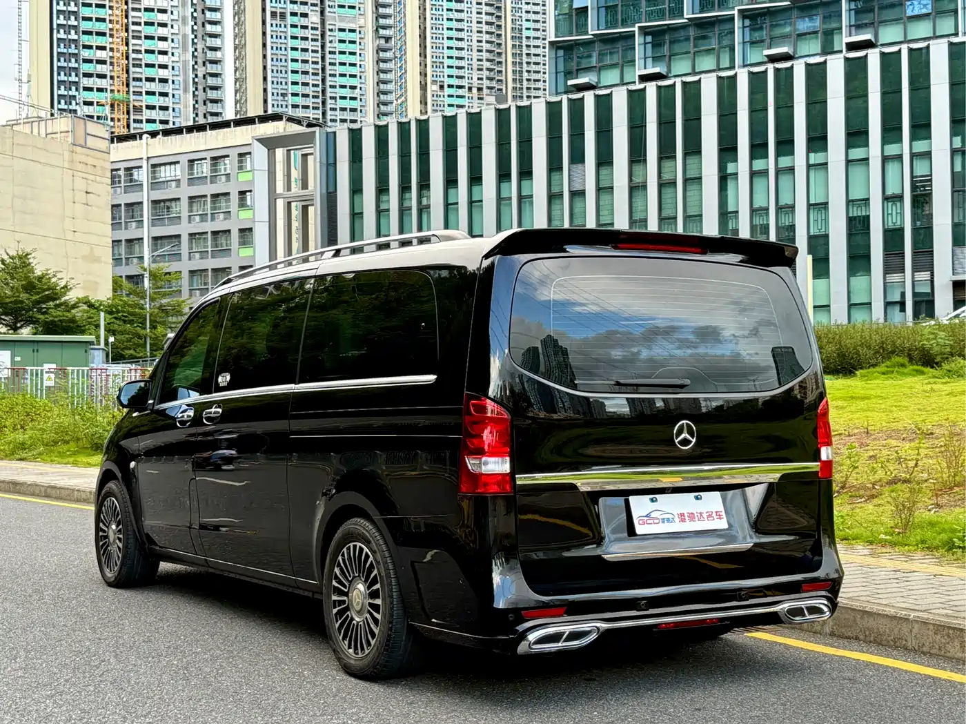 Mercedes-Benz Vito 2020 2.0T Business Edition (7-seater) фото 6