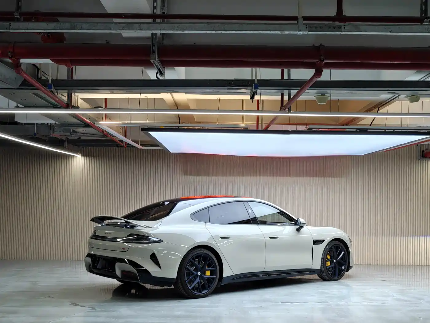 XIAOMI CAR XIAOMI SU7