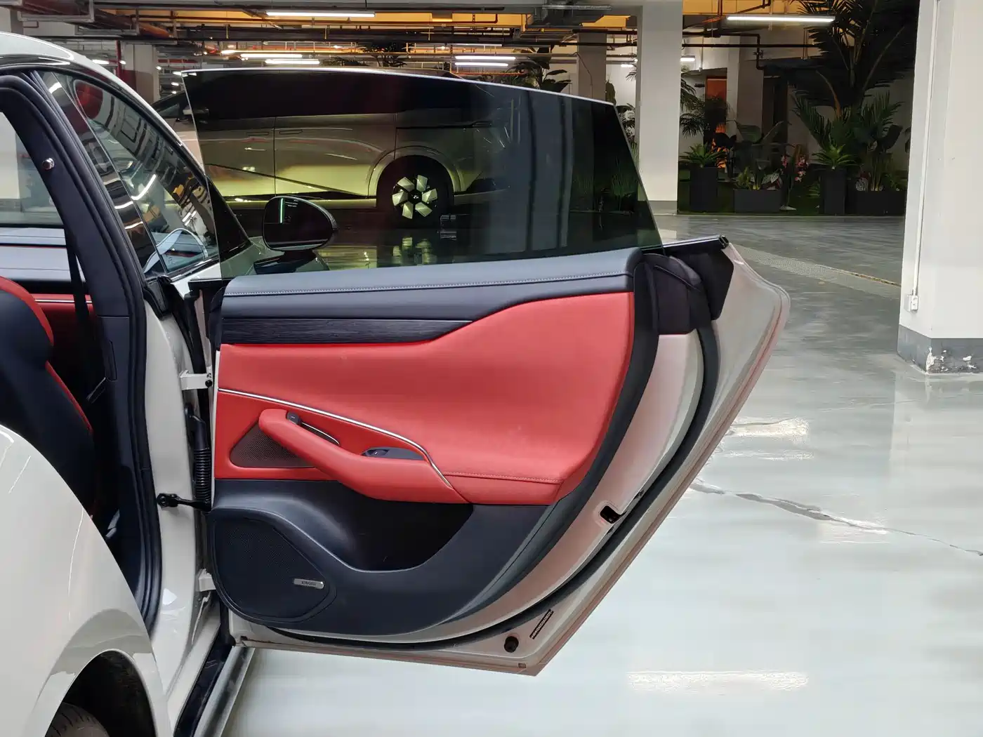 XIAOMI CAR XIAOMI SU7