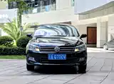 Photo 2 - Volkswagen Santana