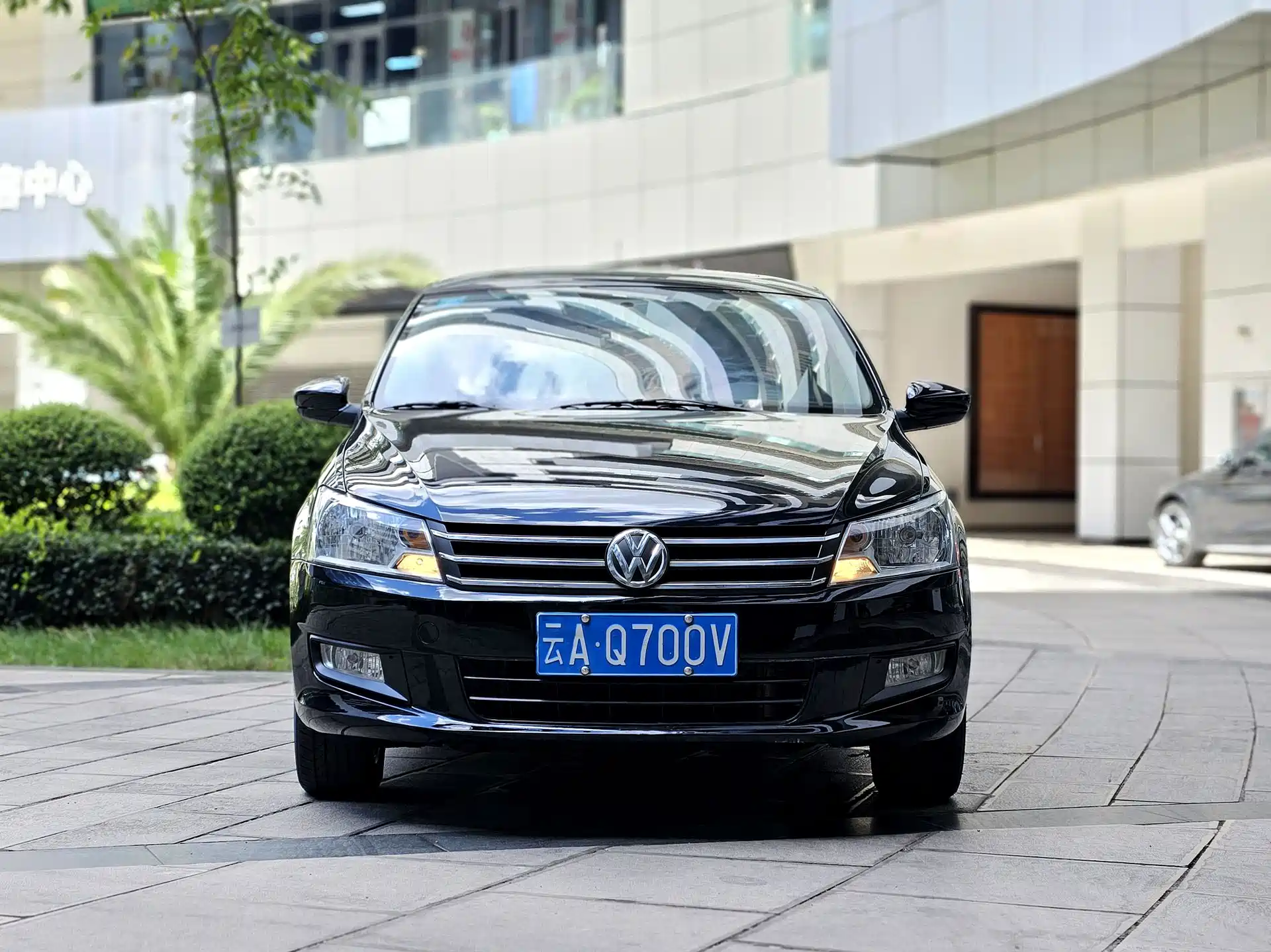 Photo 2 - Volkswagen Santana