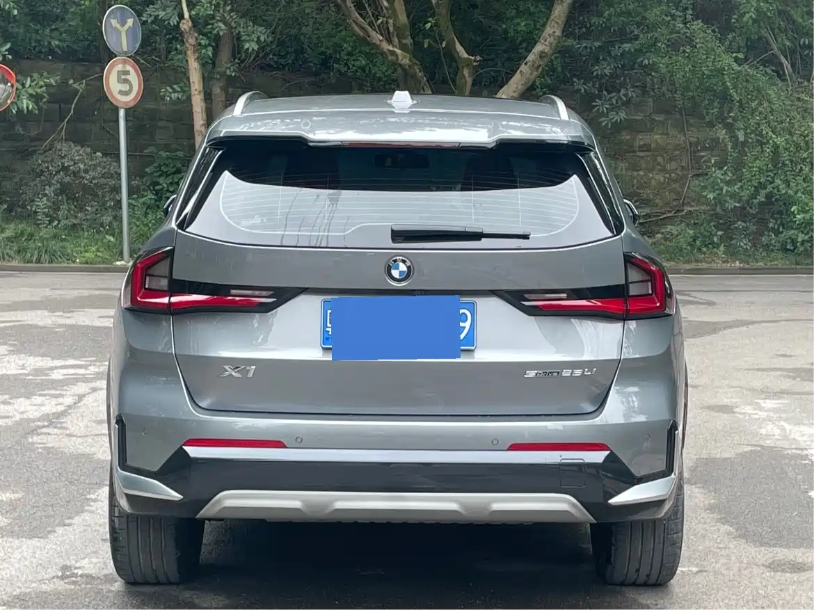 BMW X1 2023 sDrive25Li X Design Package фото 4
