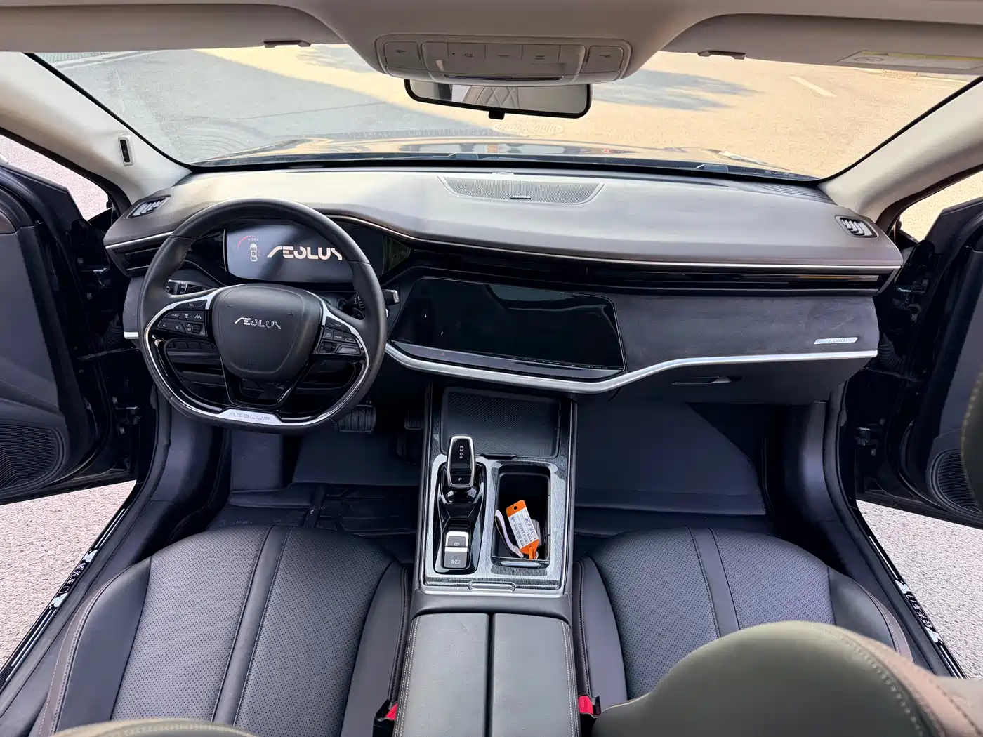 DONGFENG YI HYUN MAX