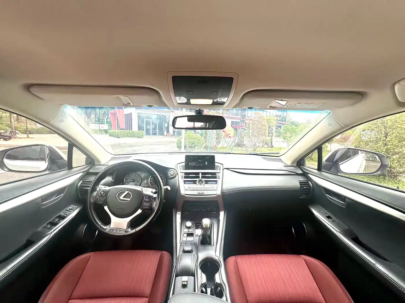 Lexus NX 2015 200 FWD Premium фото 14