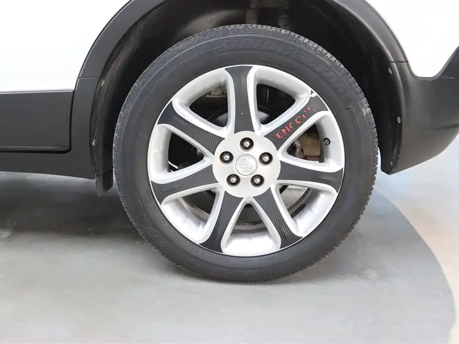 Buick Encore 2015 1.4T Automatic 2WD Urban Elite фото 32