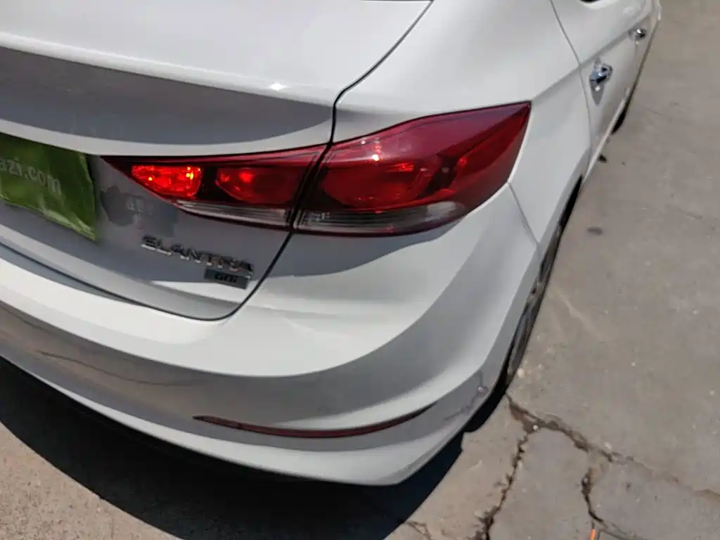 HYUNDAI LEAD