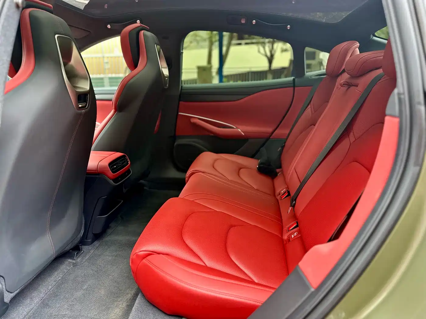 XIAOMI CAR XIAOMI SU7