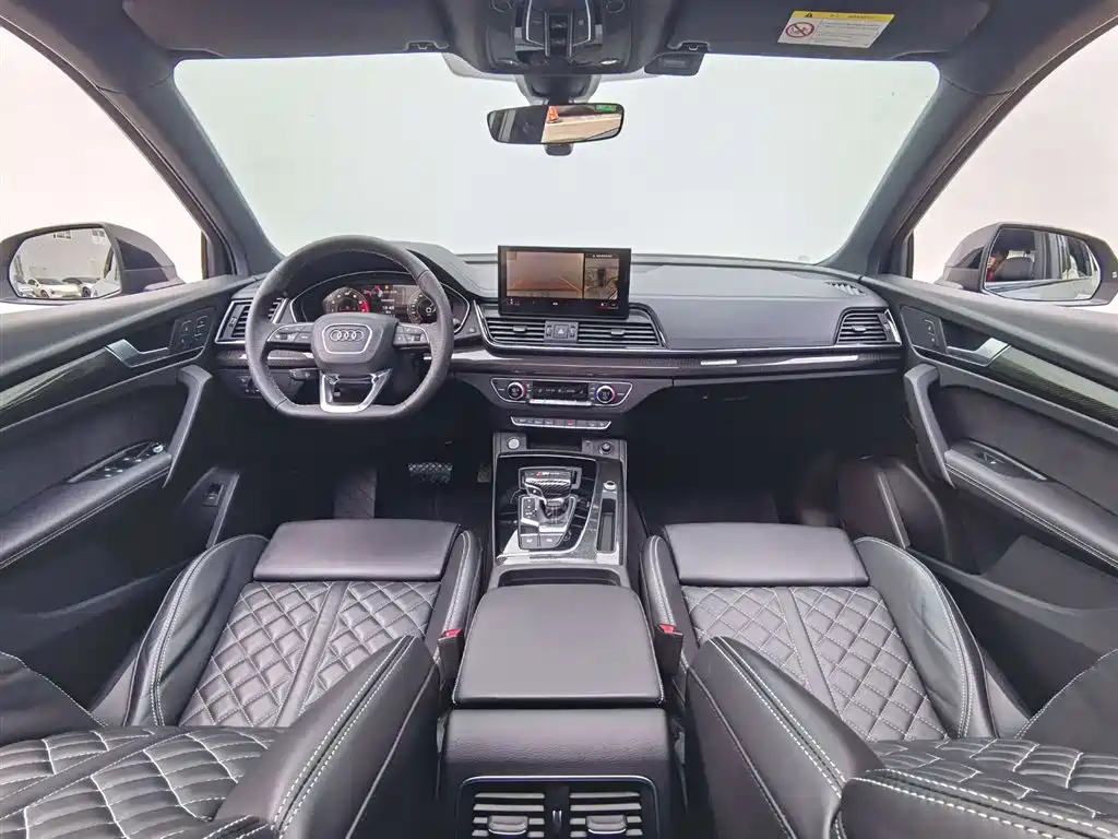 Audi Q5L Sportback 2021 40 TFSI Luxury фото 20