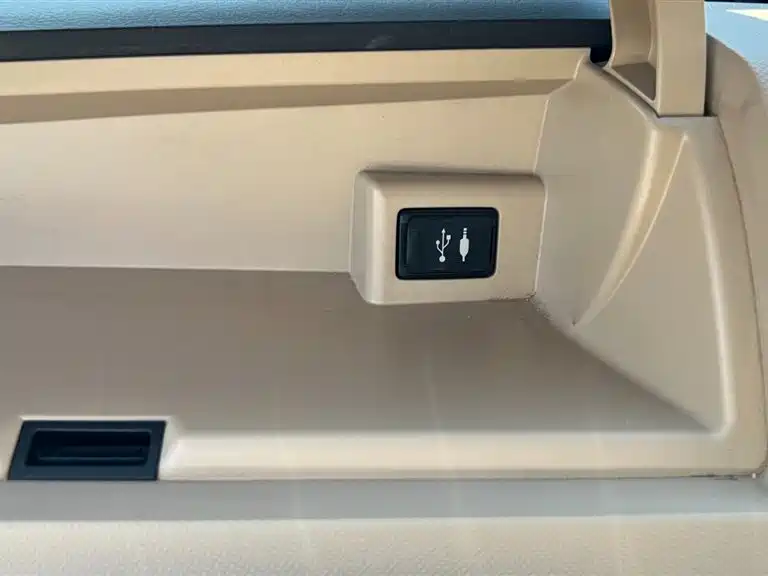 Toyota Previa 2016 2012 2.4L 7-Seater Luxury Edition