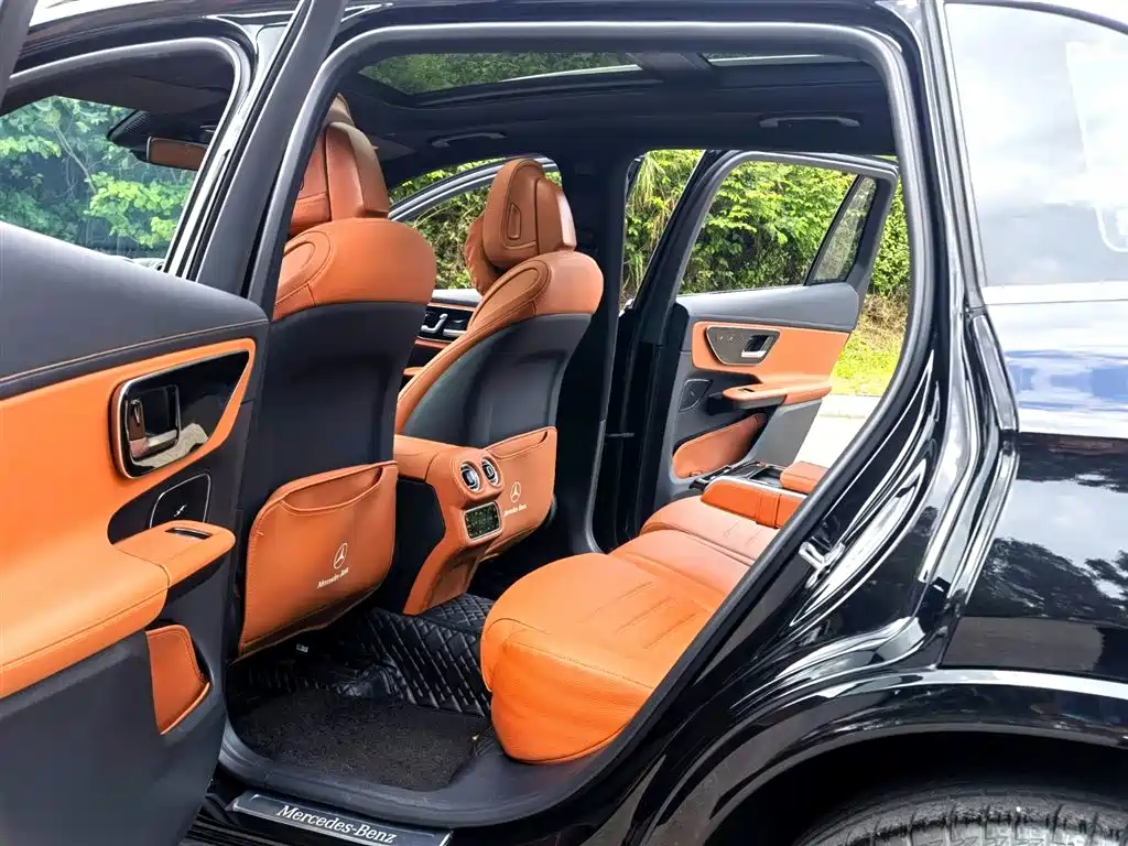 Mercedes-Benz GLC 2024 GLC 300 L 4MATIC Dynamic 5-seater фото 10