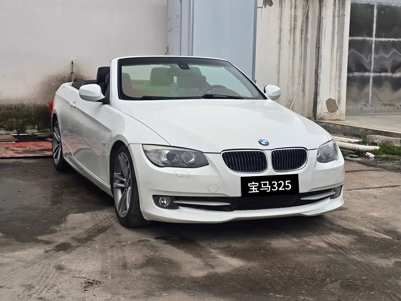BMW 3 Series (Import) 2011 325i Convertible Coupe фото 3