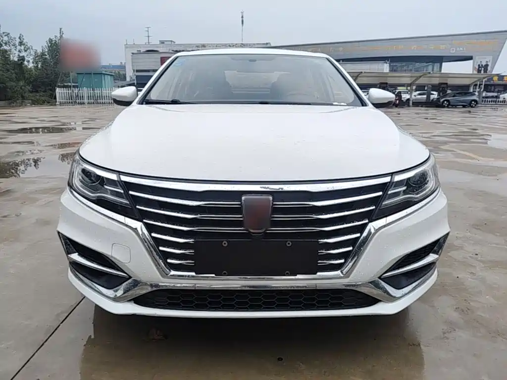 Фото 3 - Roewe i6