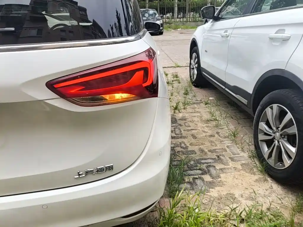 Buick GL6 2018 2018 18T 6-Seater Luxury