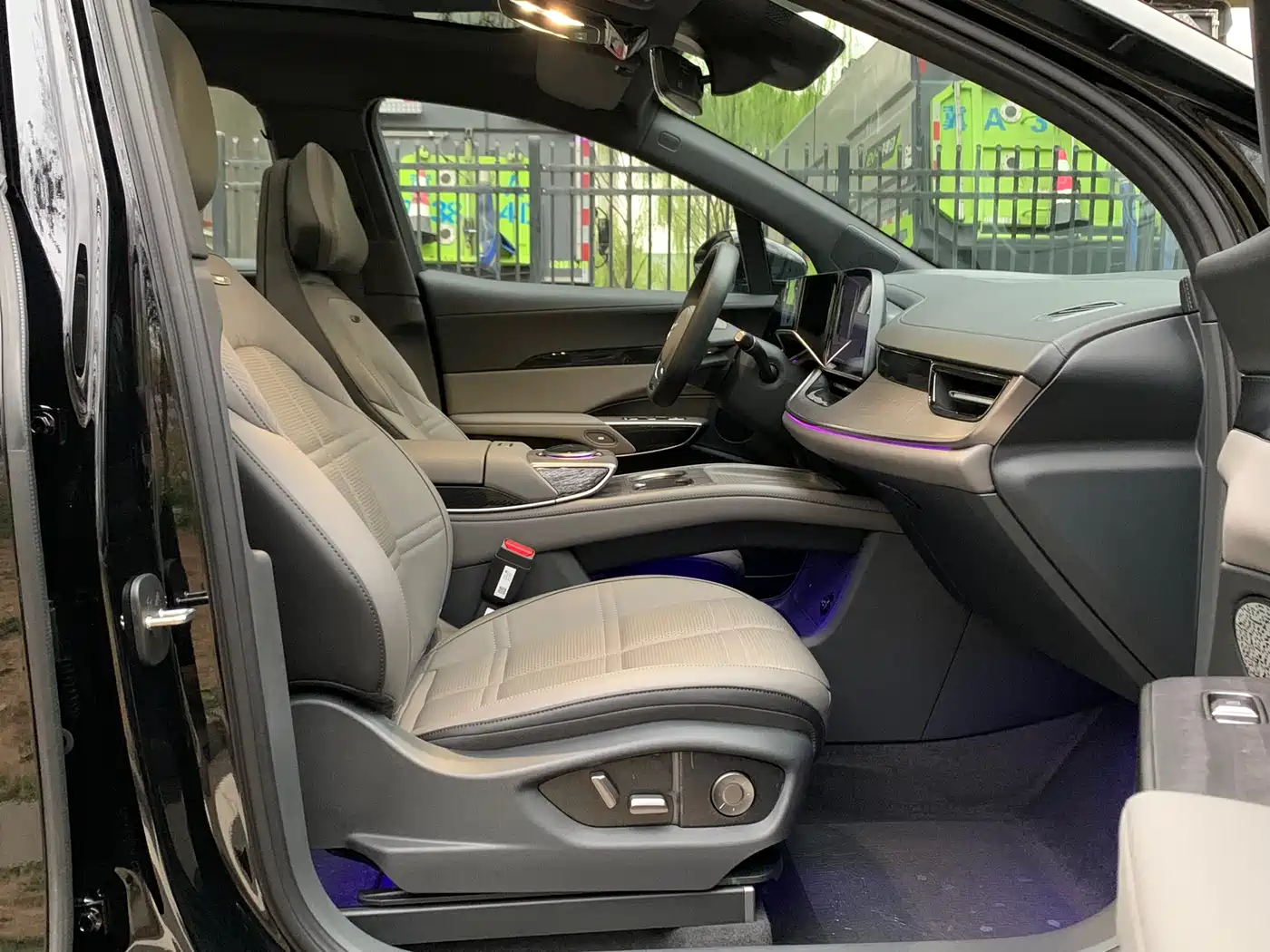 Hongqi HONGQI TIANGONG 08