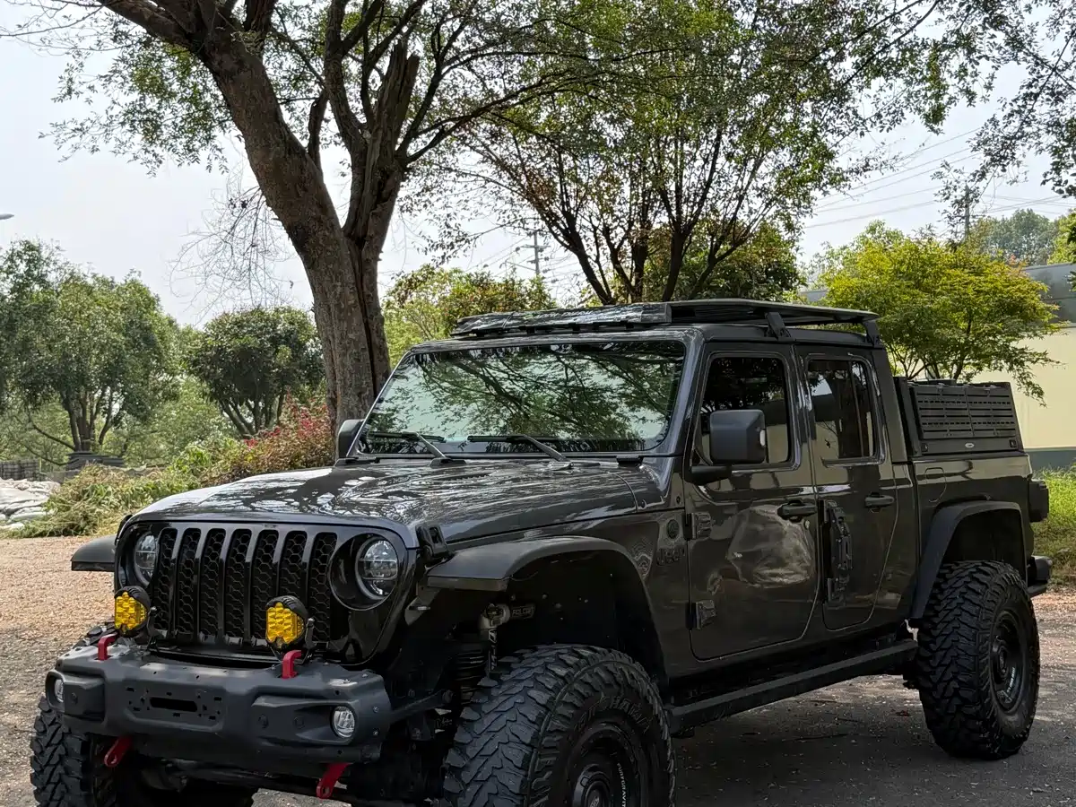 Jeep Gladiator 2023 2022 3.6L Pioneer Edition