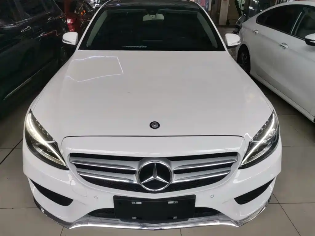 Фото 3 - Mercedes-Benz C-Class