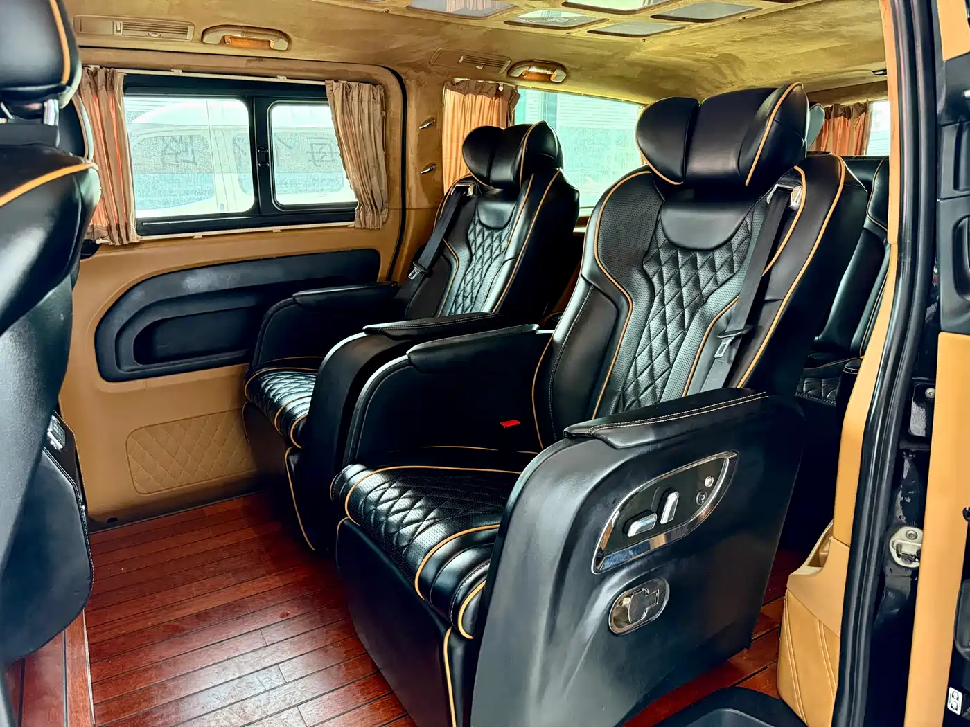 Mercedes-Benz Vito 2018 2.0T Business China V фото 8