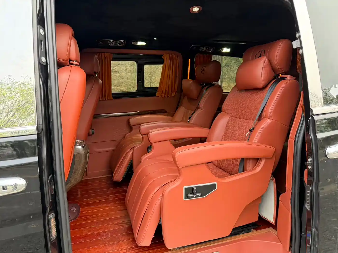 Mercedes-Benz Viano 2013 3.0L Comfort Edition фото 9
