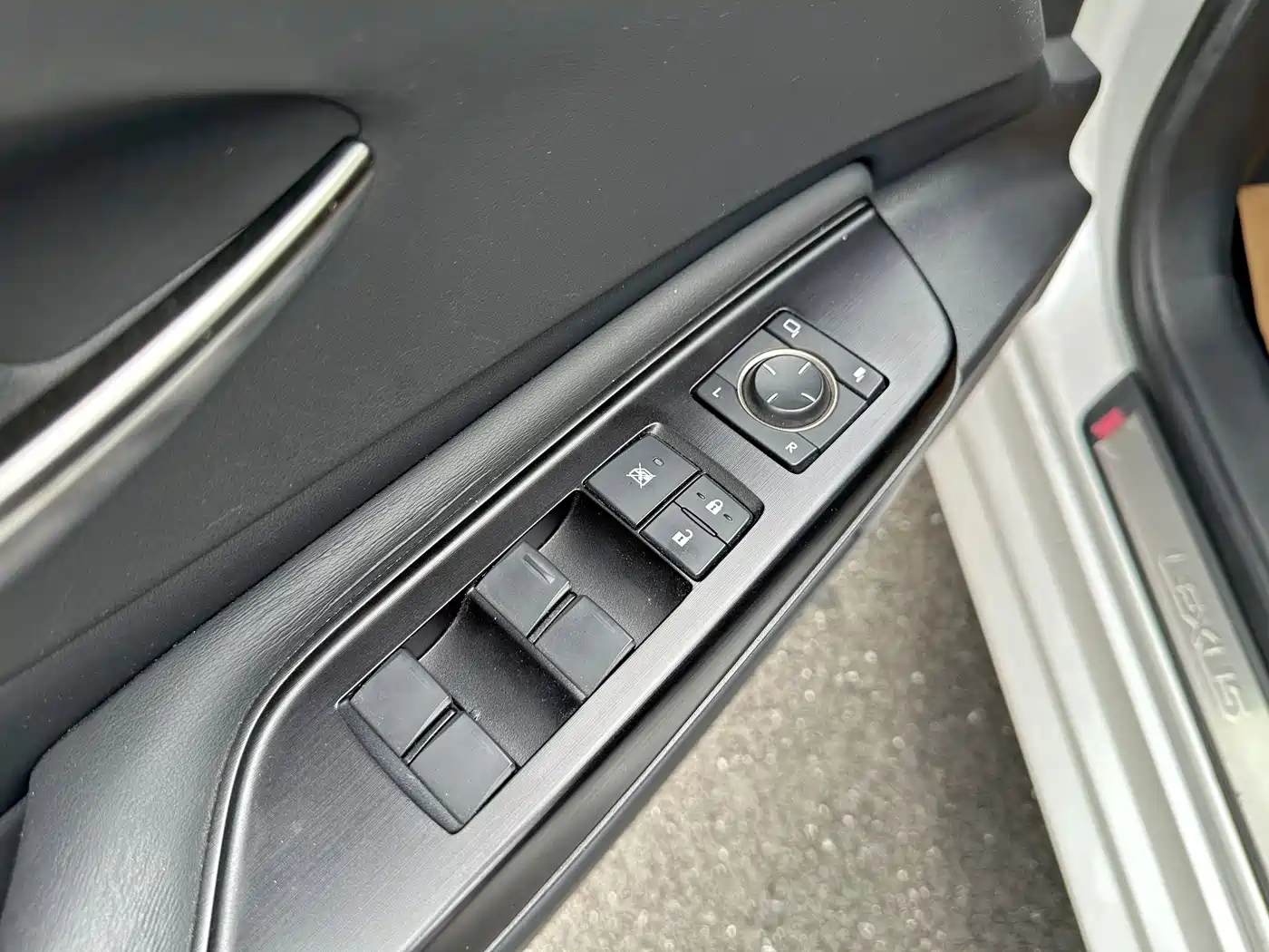 Lexus ES, миниатюра 10