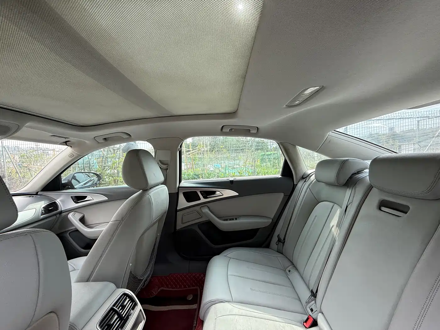 Audi A6L 2012 30 FSI Comfort фото 14