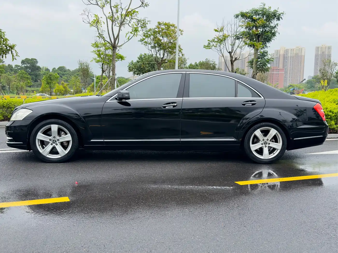 Mercedes-Benz S-Class 2012 2010 S 300 L Business
