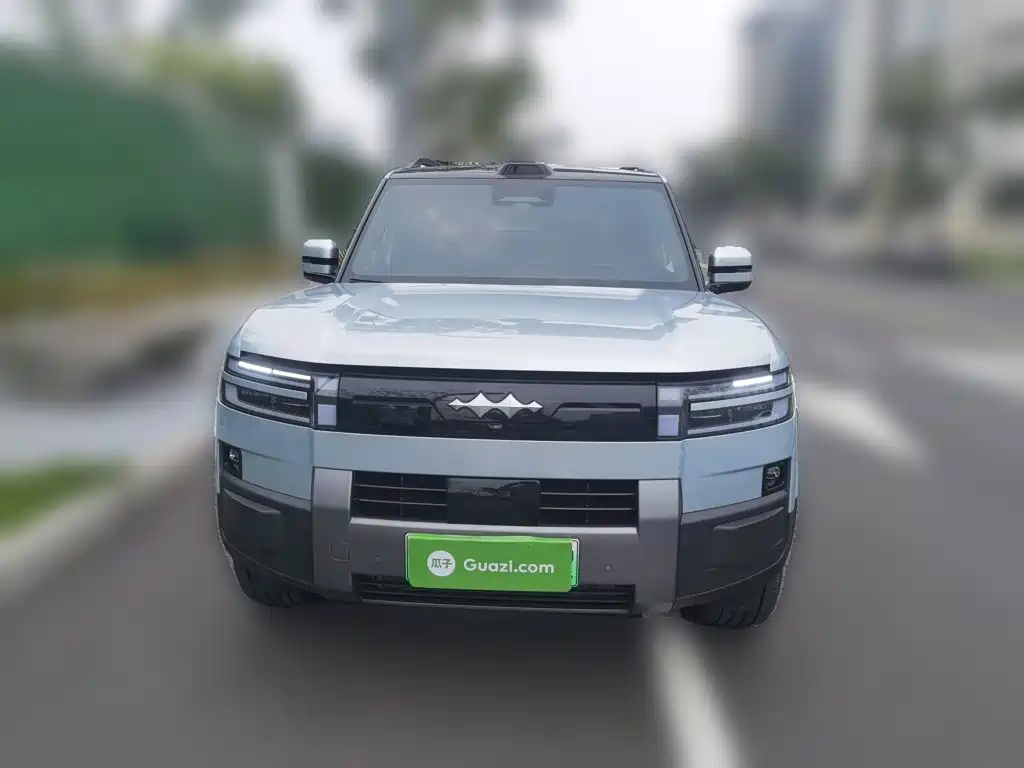 Fang Cheng Bao Titanium 7 2026 2025 AWD Base Model
