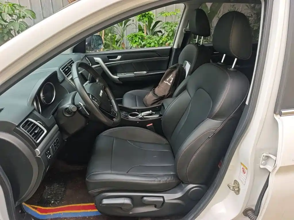 Фото 15 - Haval M6