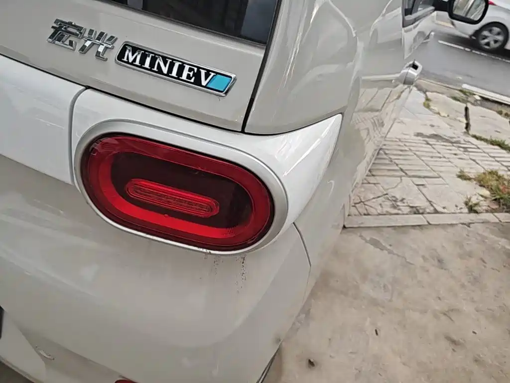 Wuling Motors Hongguang MINIEV 2026 2024 3rd Generation 215km Youth Edition