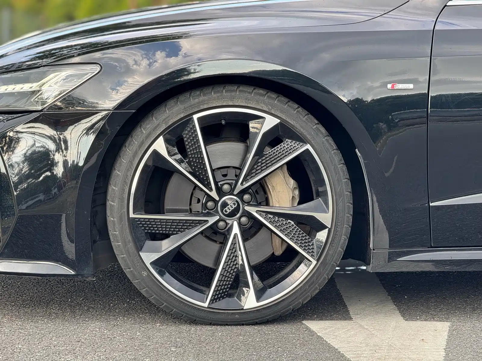 Фото 5 - Audi A7