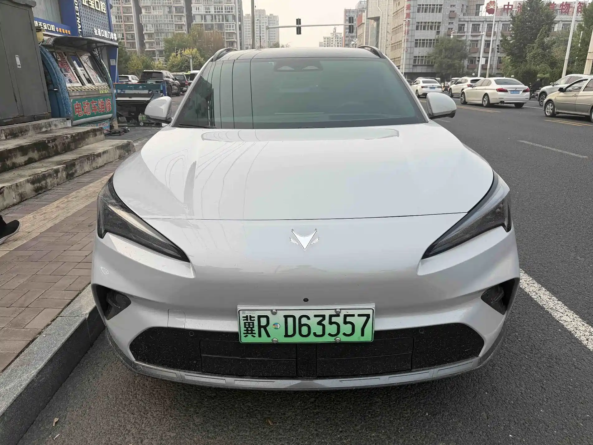Фото 2 - ARCFOX Alpha T5