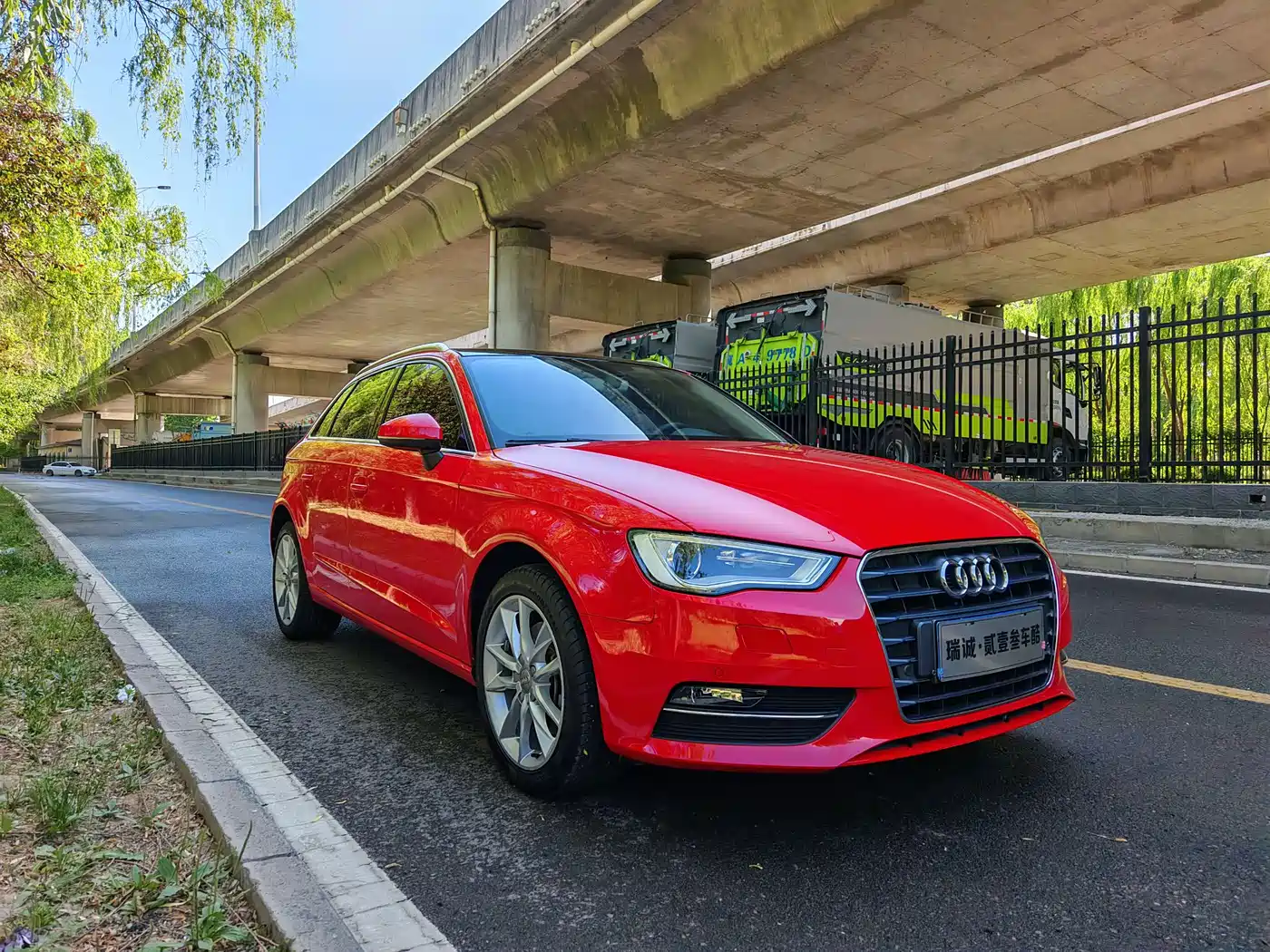 Audi A3 2016 Sportback 40 TFSI Style фото 3