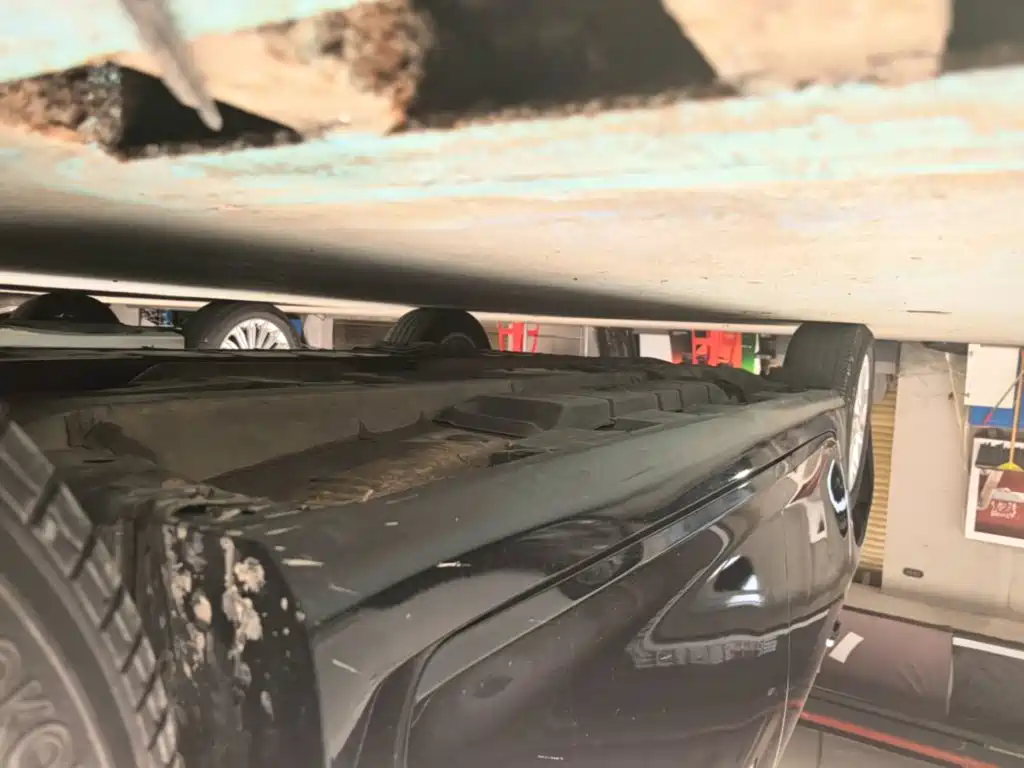 Фото 21 - Toyota Camry
