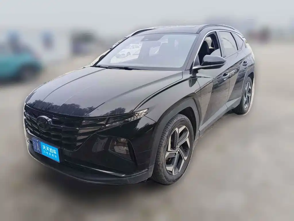 Фото 1 - Hyundai Tucson
