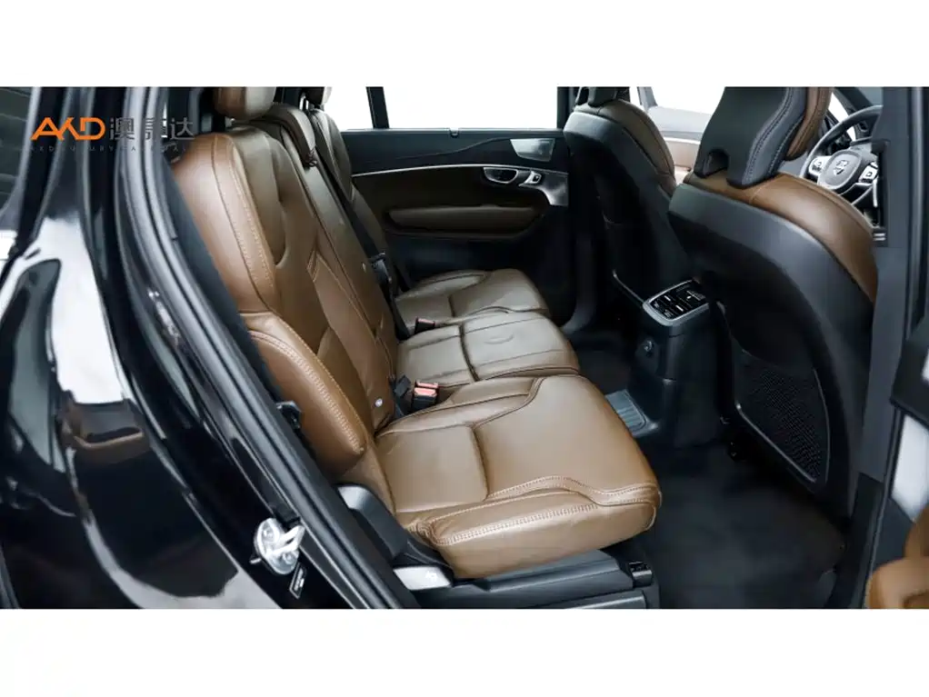 VOLVO XC90 PLUG IN HYBRID