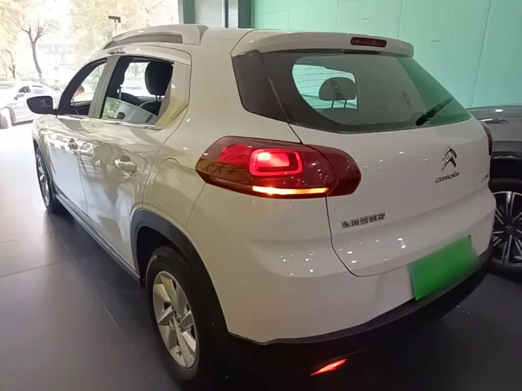 Фото 5 - Citroën C3-XR