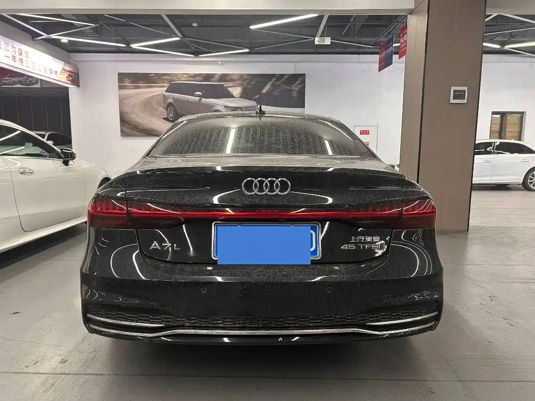 Audi A7L 2022 45 TFSI S-line Dream Builder Edition фото 12