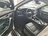 Photo 16 - Changan CS95
