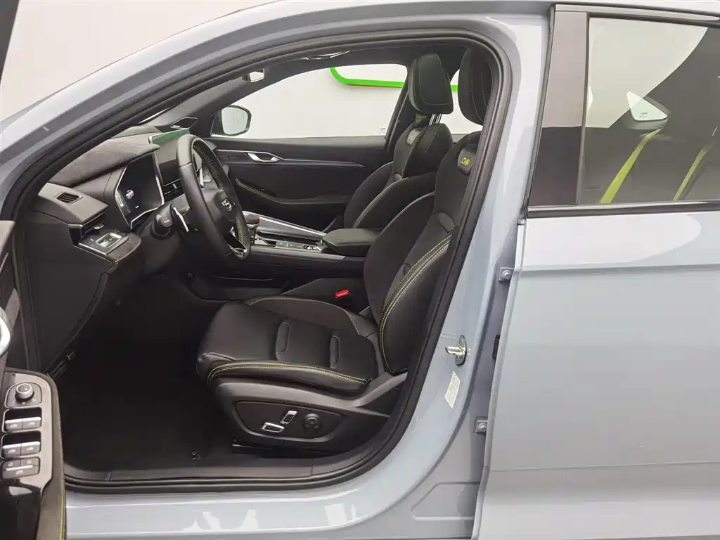 GEELY AUTOMOBILE XINGRUI