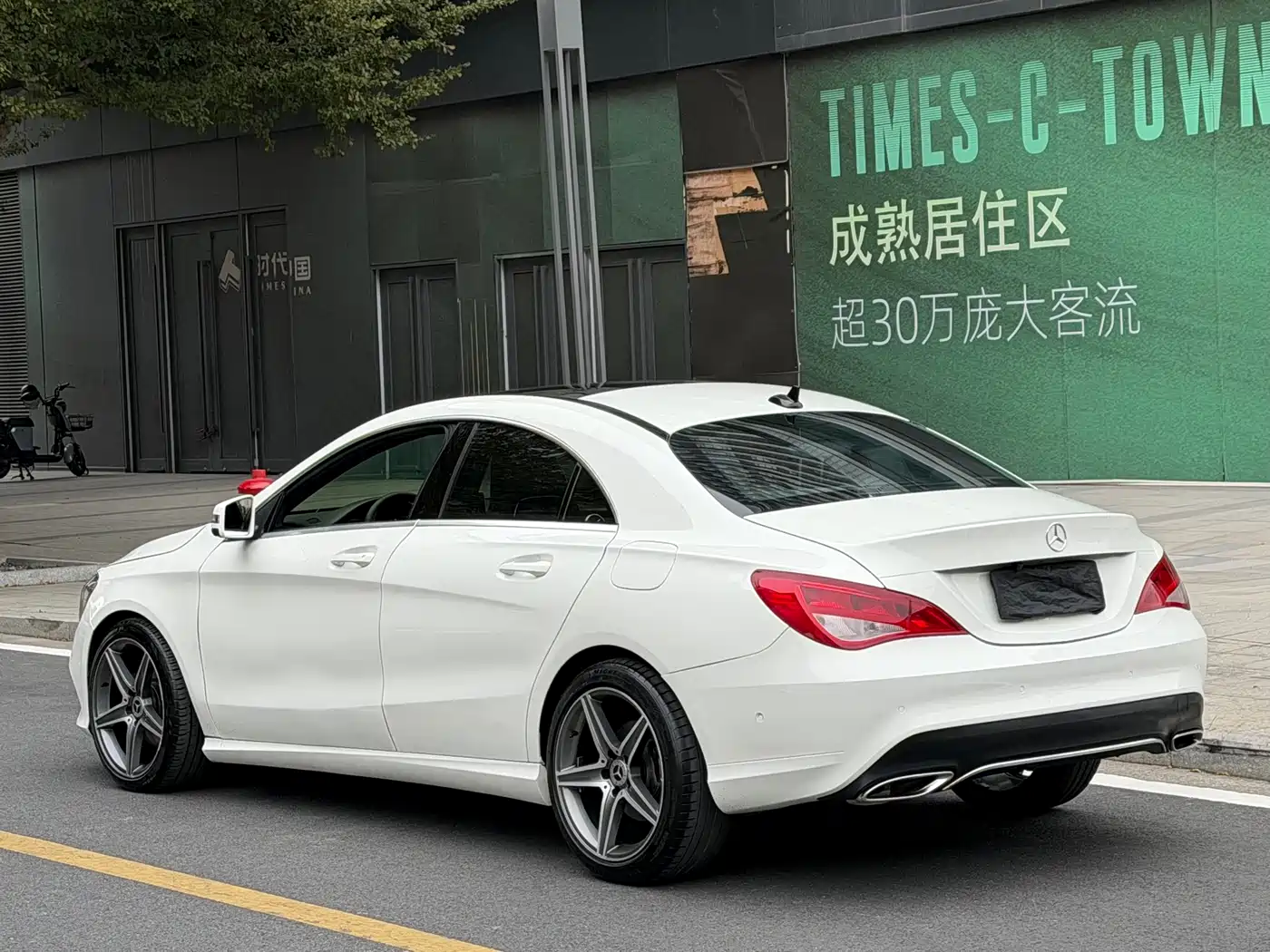 Mercedes-Benz CLA (Import) 2017 CLA 200 Dynamic фото 4