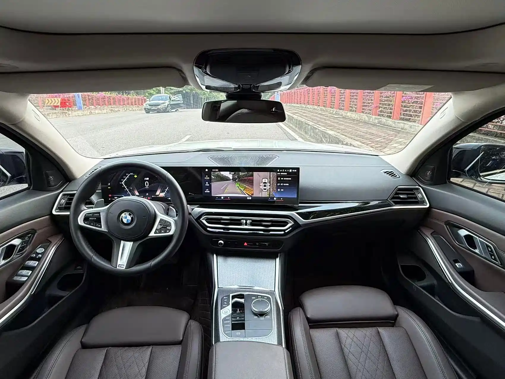 Photo 5 - BMW 3 Series