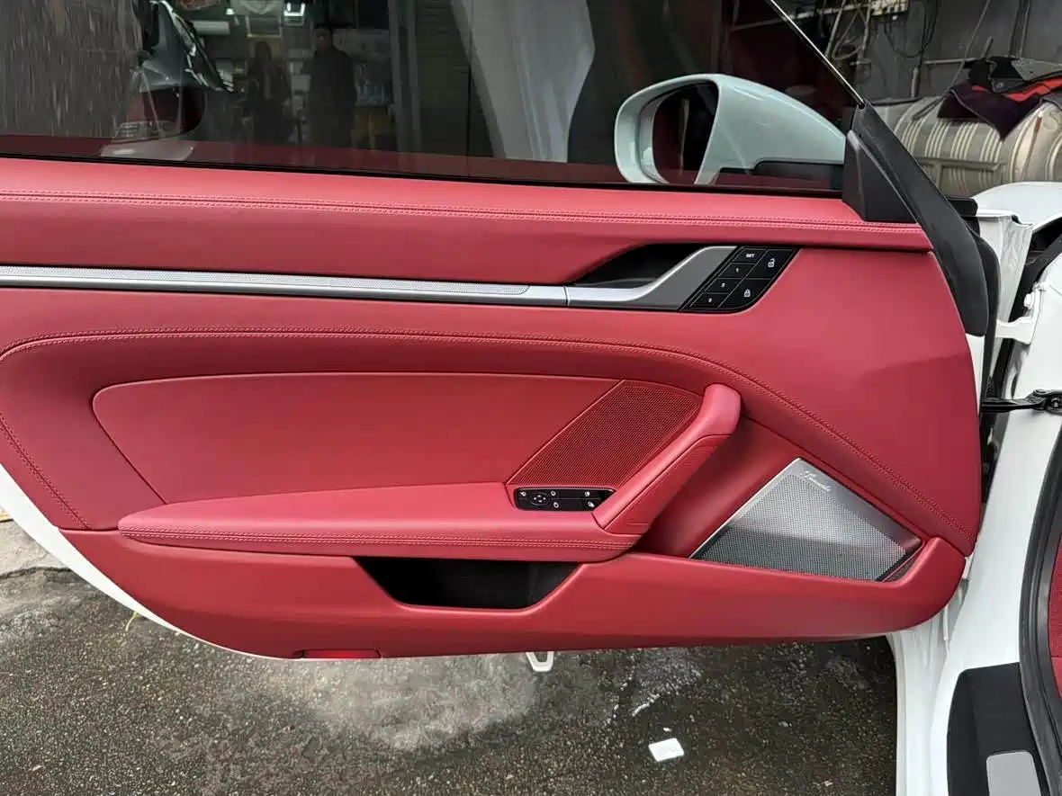 Porsche 911 2023 Carrera 3.0T фото 10