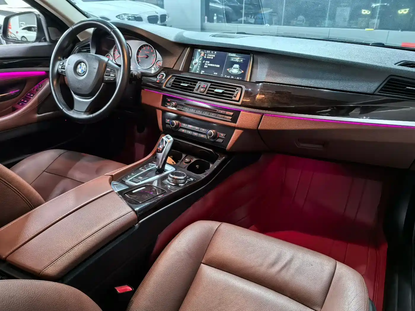 BMW 5 Series 2014 528Li xDrive Premium фото 4