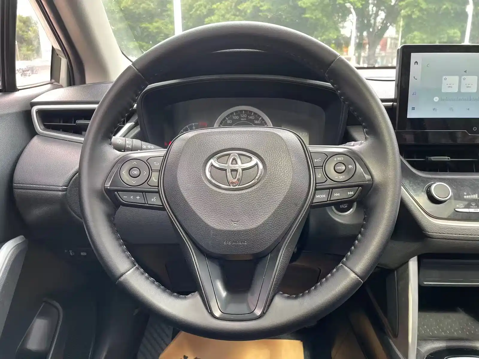 Фото 16 - Toyota Corolla Cross
