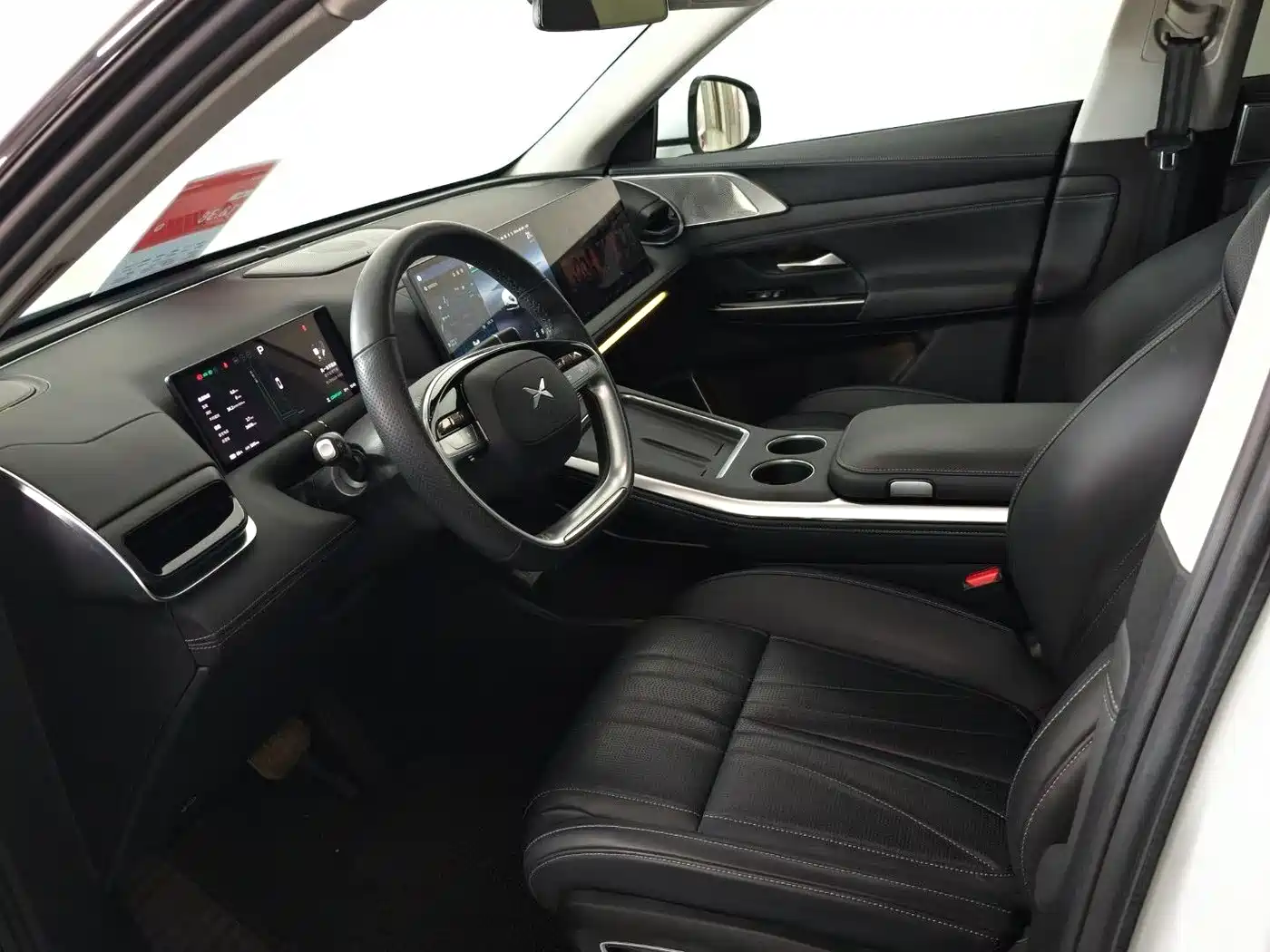 XPeng G9 2022 650 Performance Max фото 4