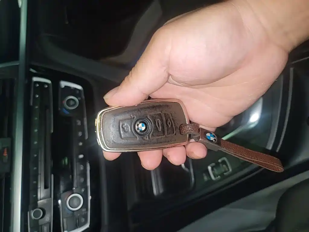 Фото 9 - BMW 3 Series