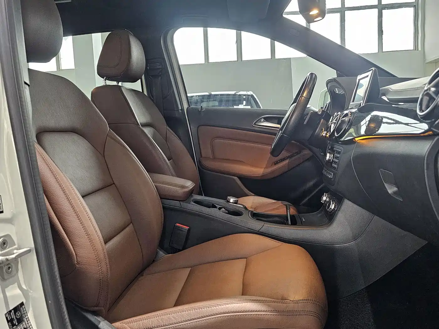 Mercedes-Benz B-Class 2014 2012 B 200