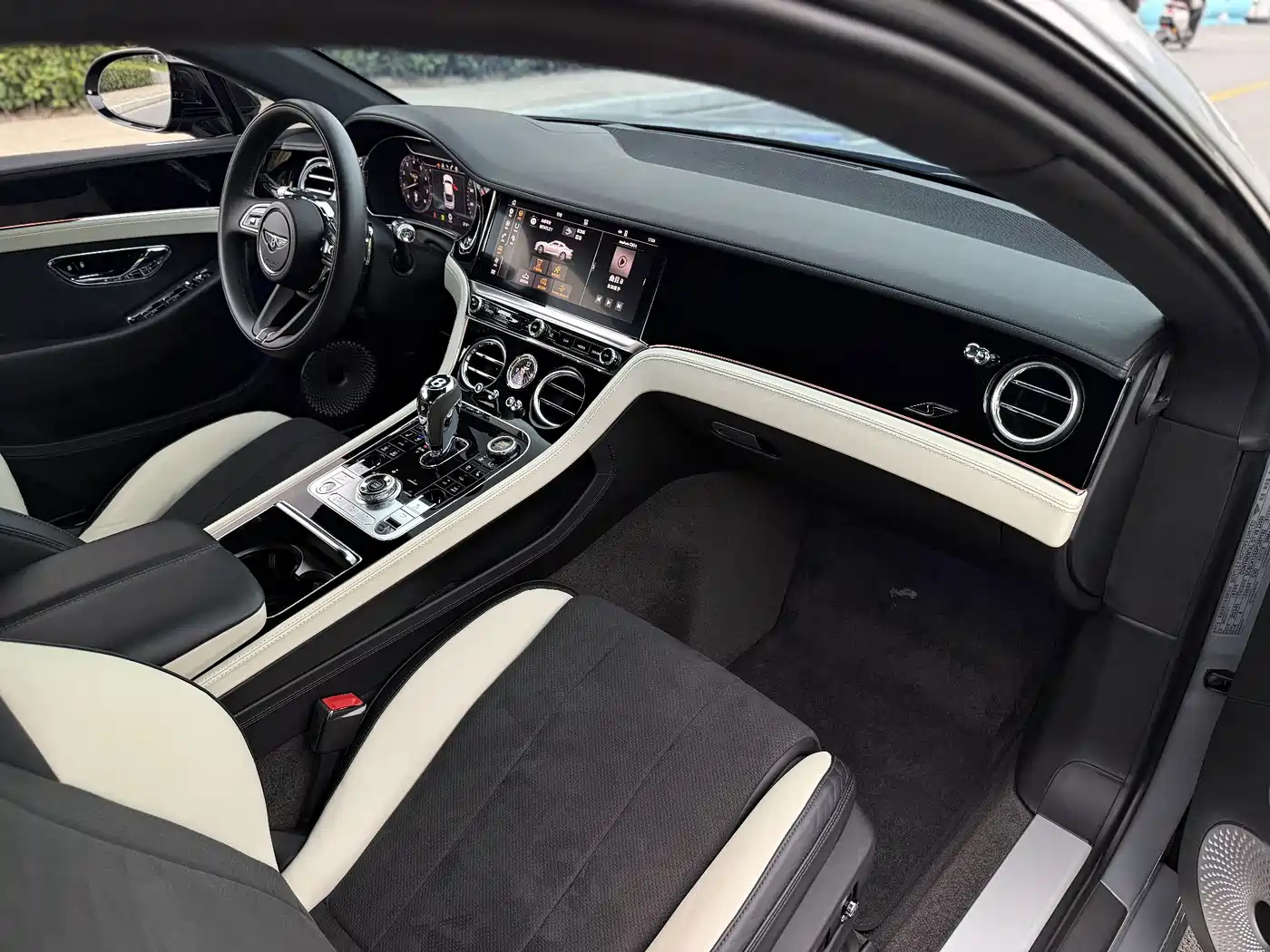 Bentley Continental 2024 2024 4.0T GT S V8